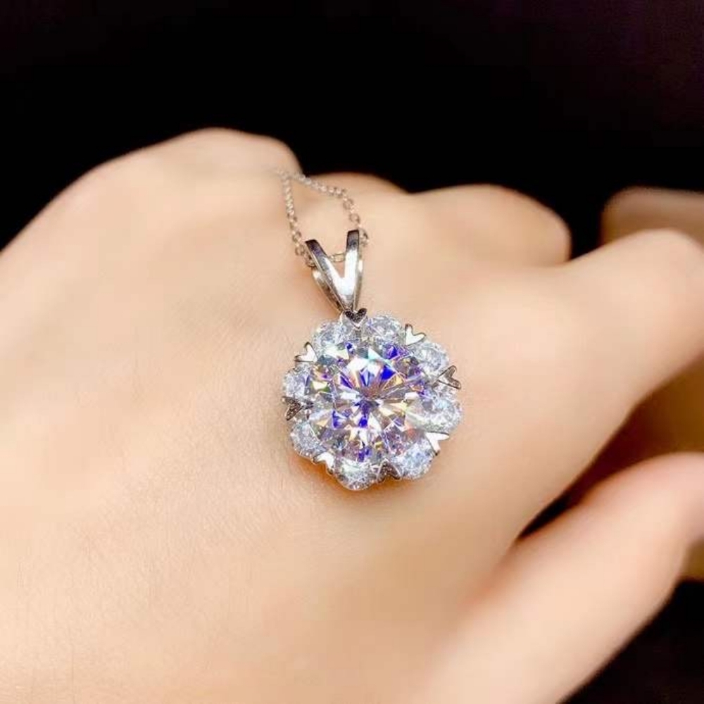 Sterling silver 5ct diamond necklace - Picture 8 of 11